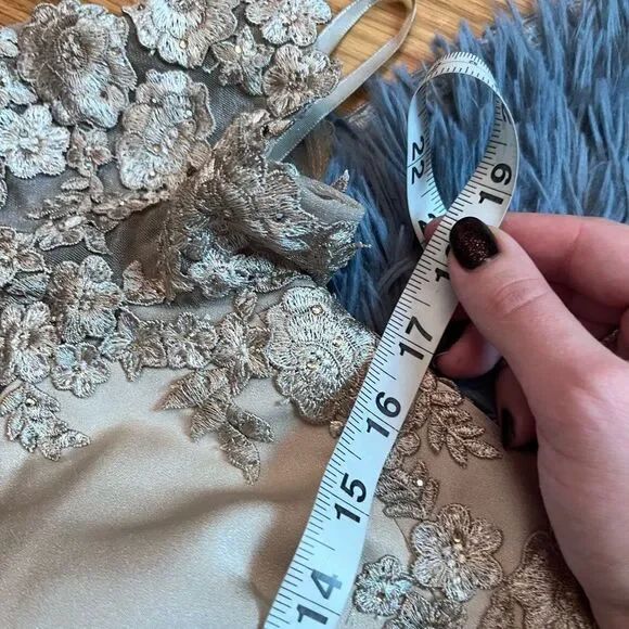 La Femme Satin Evening Dress with Lace and Scoop Neckline Size 8 - Picture 4 of 7